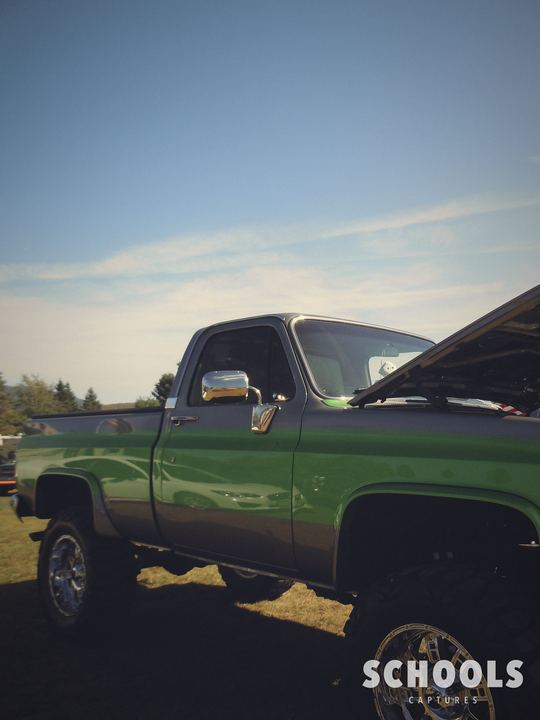 Green lifted